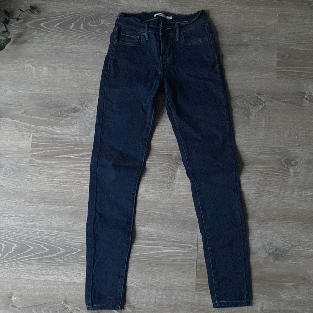 Levi Strauss Womens 710 Super Skinny Jeans